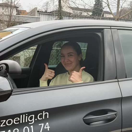 Bestandene Fahrprüfung Kategorie B in Bürglen TG – Fahrschule Marco Zöllig