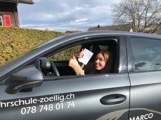 Bestandene Auto-Fahrprüfung Kategorie B in Sulgen – Fahrschule Marco Zöllig